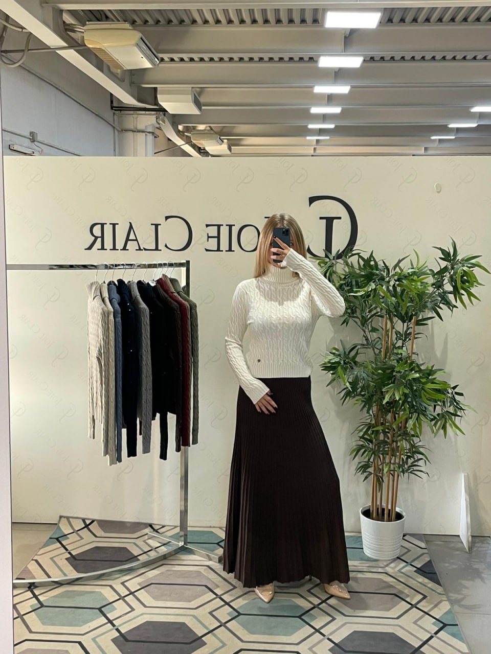 Фото Joie Clair (J-Clair)