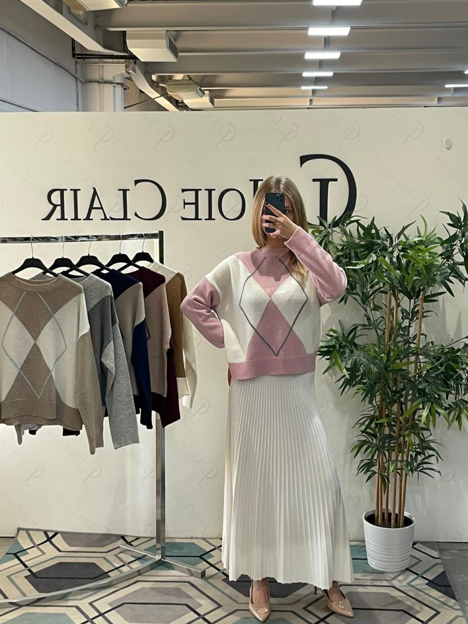 Фото Joie Clair (J-Clair)