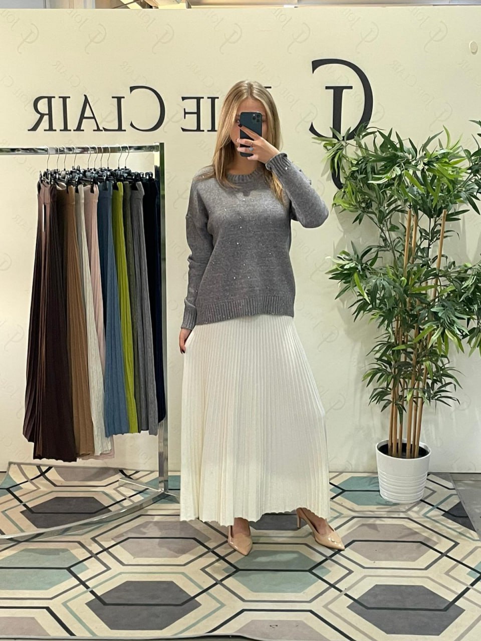 Фото Joie Clair (J-Clair)