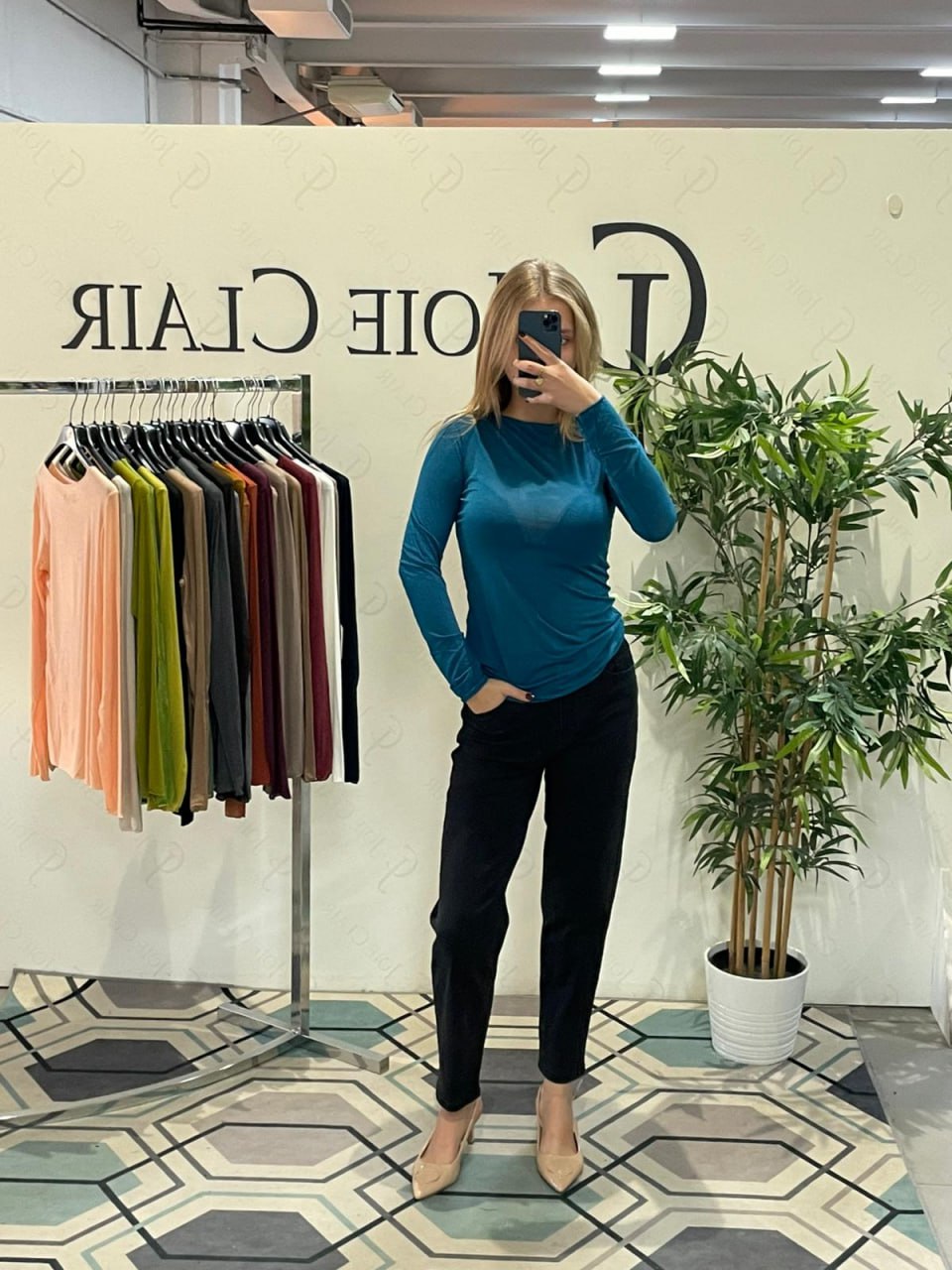 Фото Joie Clair (J-Clair)