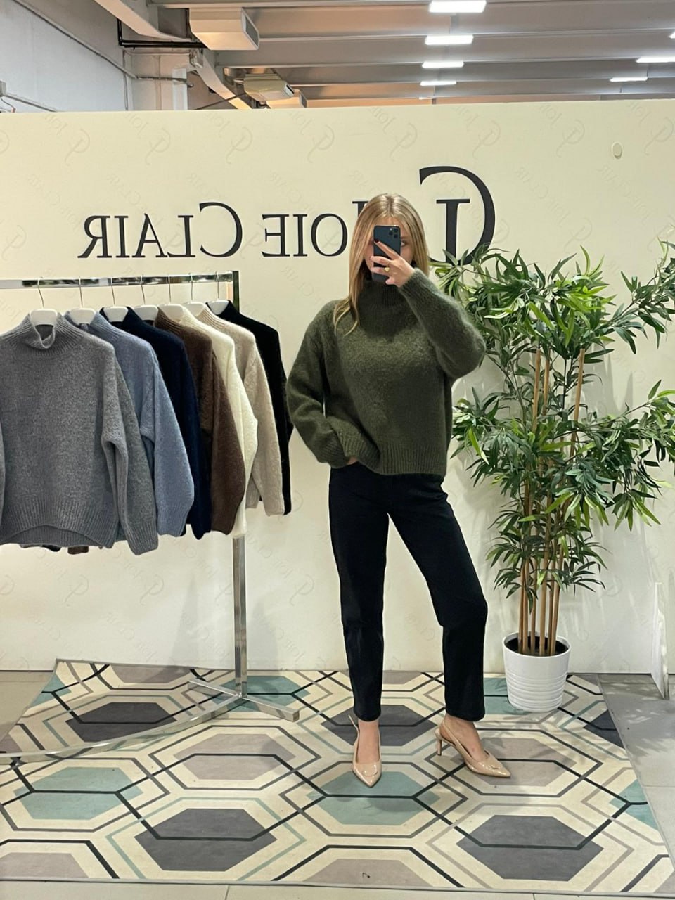 Фото Joie Clair (J-Clair)