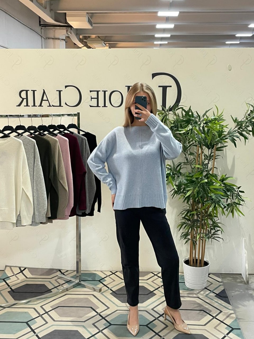 Фото Joie Clair (J-Clair)