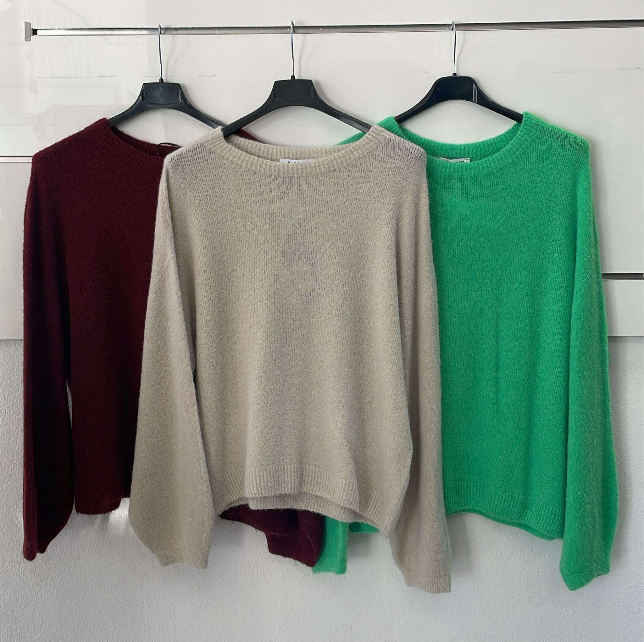 Joie Clair (J-Clair)