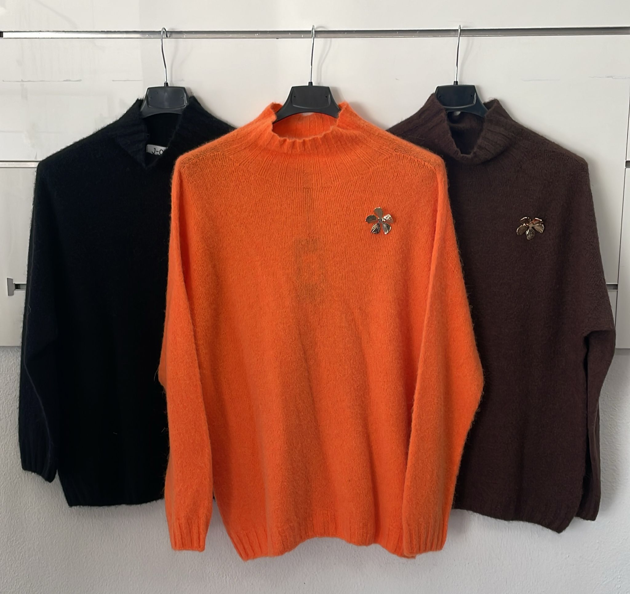 Joie Clair (J-Clair)