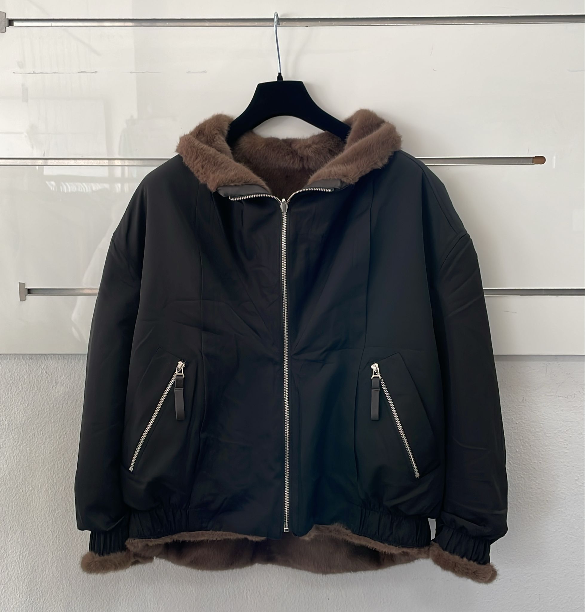 Joie Clair (J-Clair)