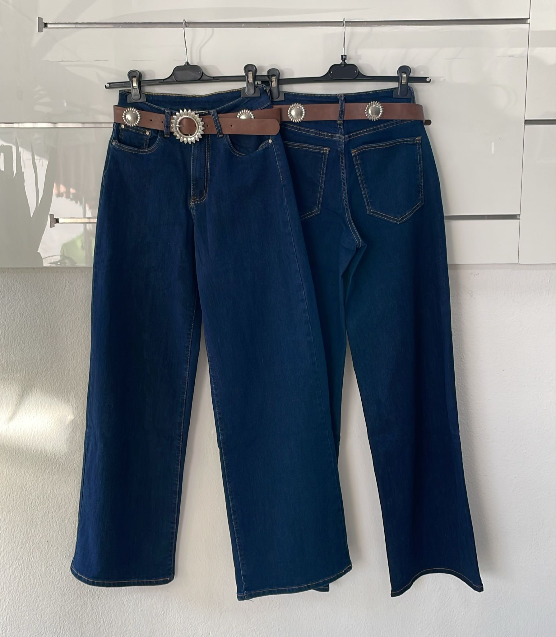 Joie Clair (J-Clair)