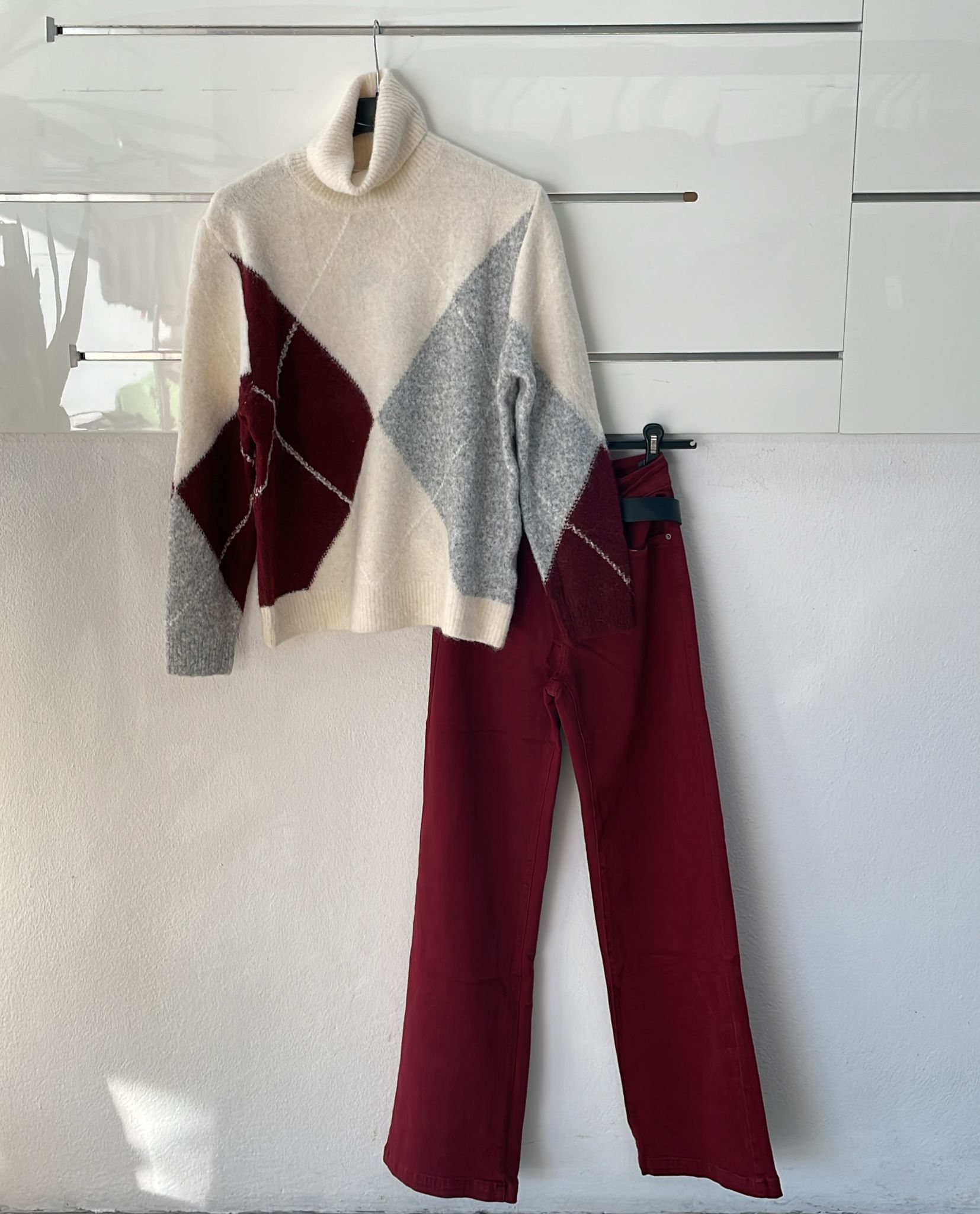 Joie Clair (J-Clair)