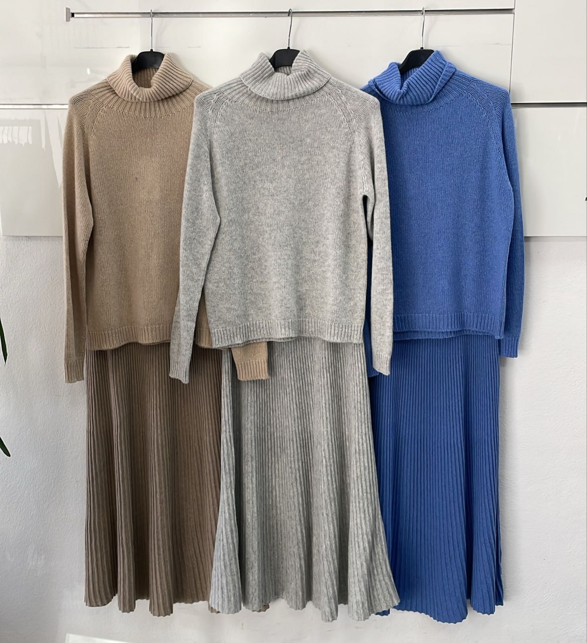 Joie Clair (J-Clair)