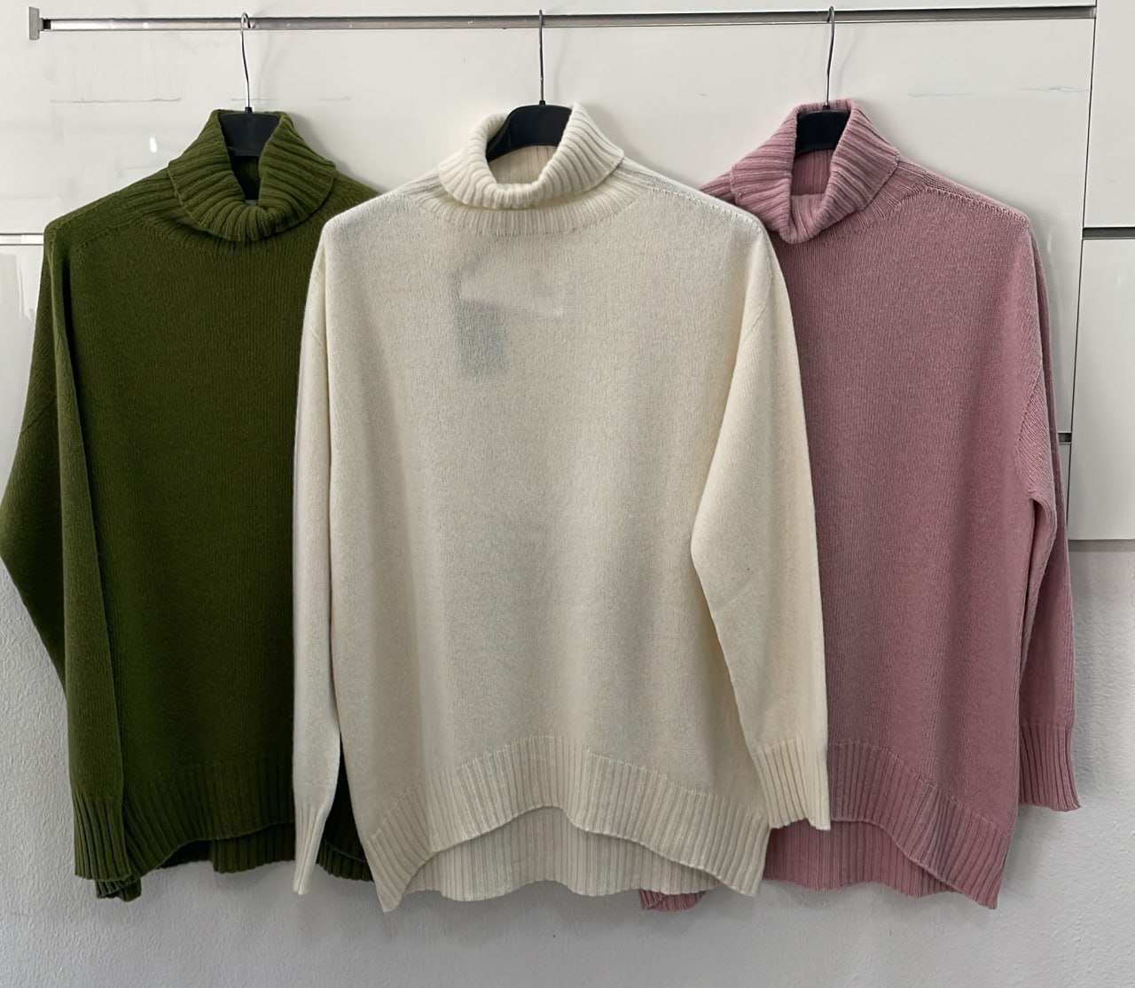 Joie Clair (J-Clair)