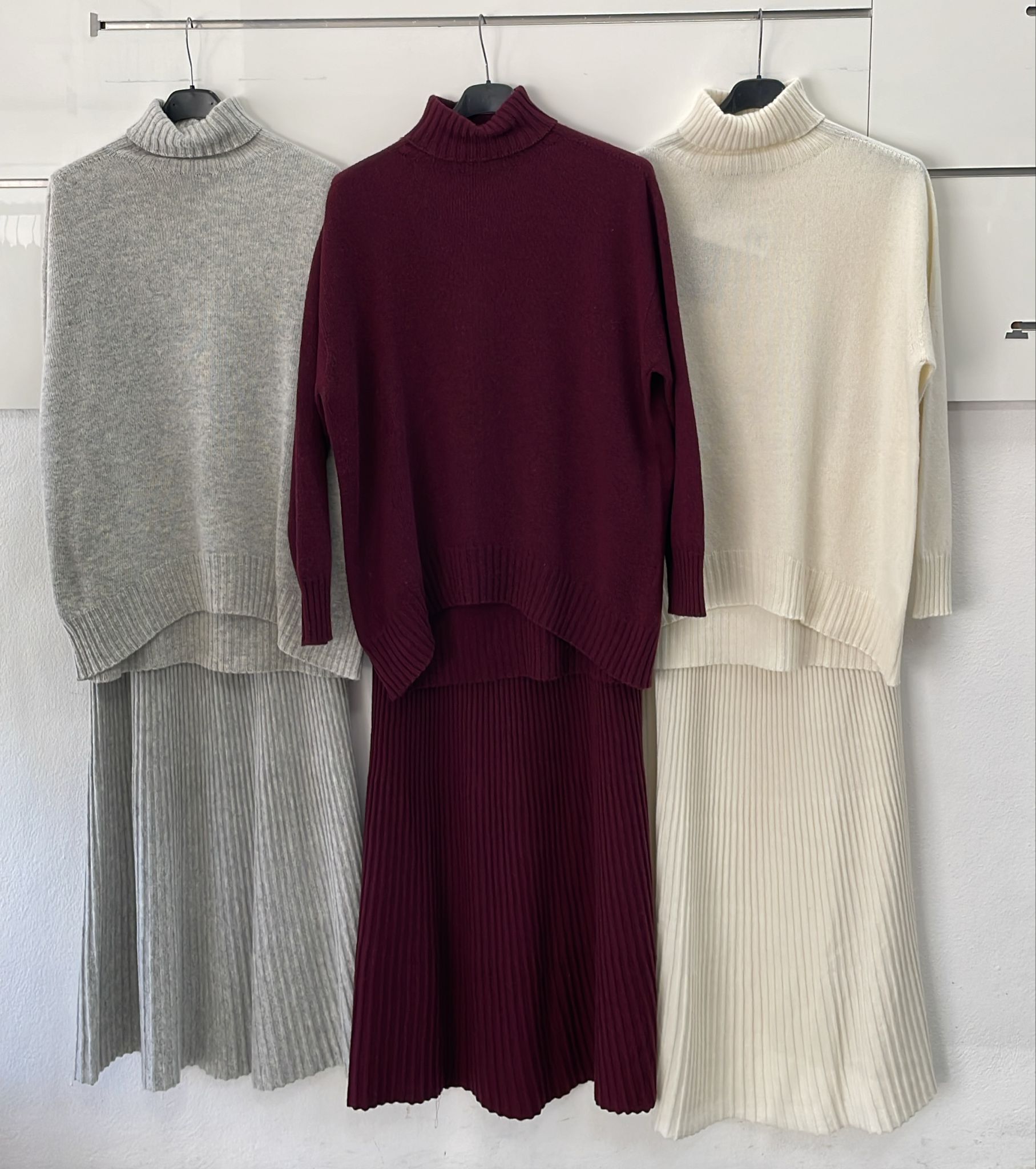 Joie Clair (J-Clair)