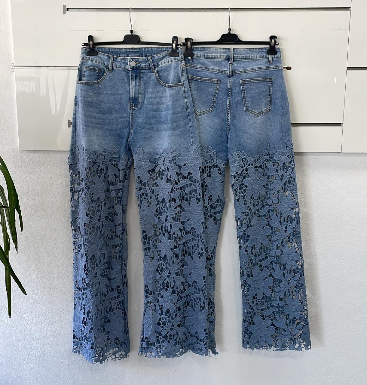 Joie Clair (J-Clair)