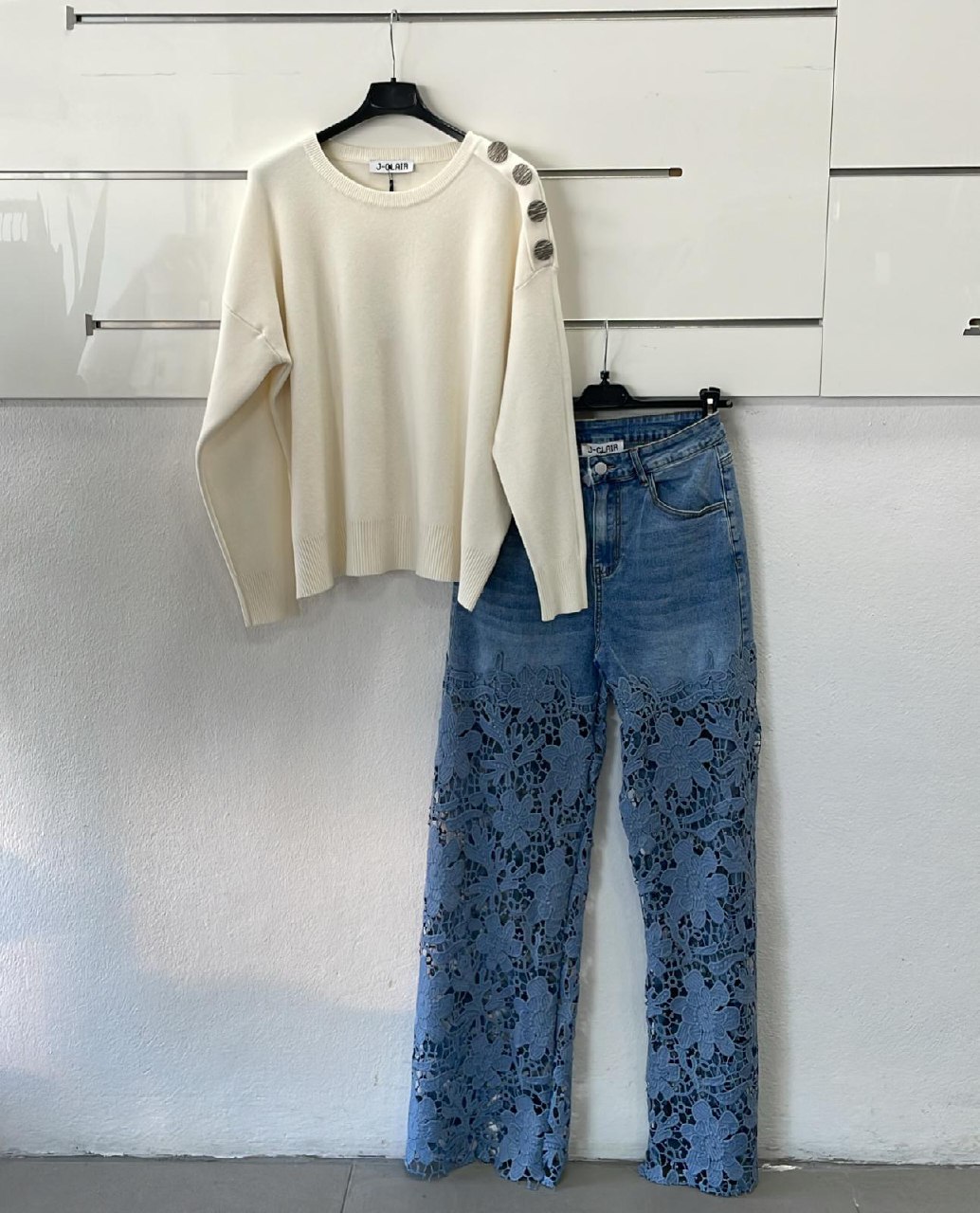 Joie Clair (J-Clair)