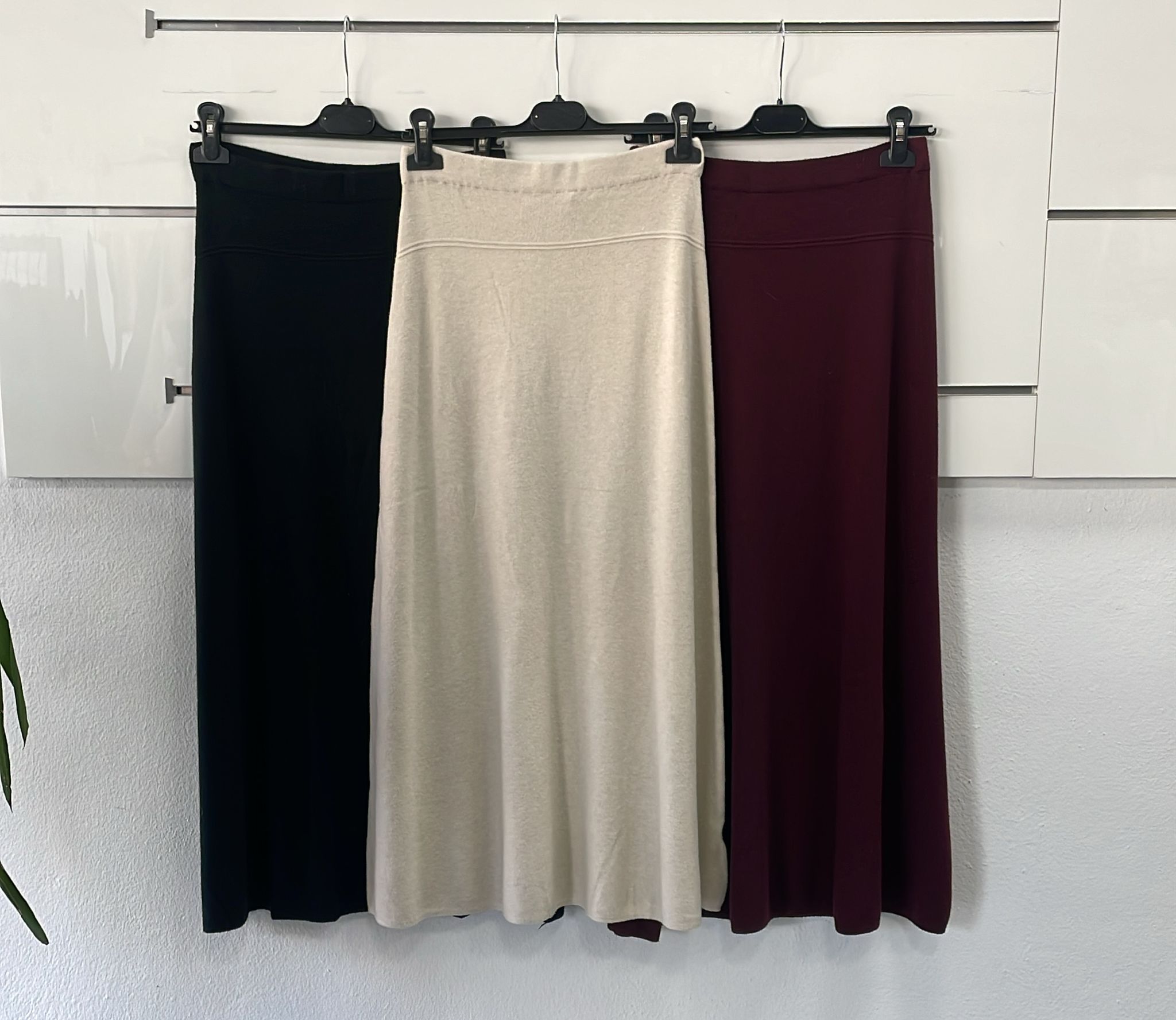 Joie Clair (J-Clair)