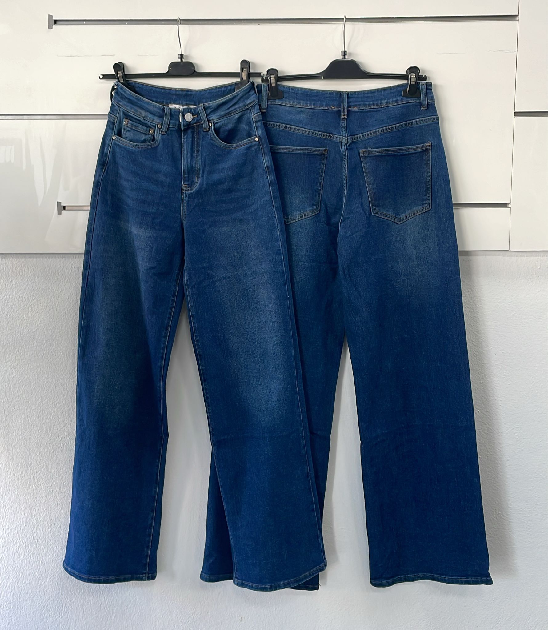 Joie Clair (J-Clair)