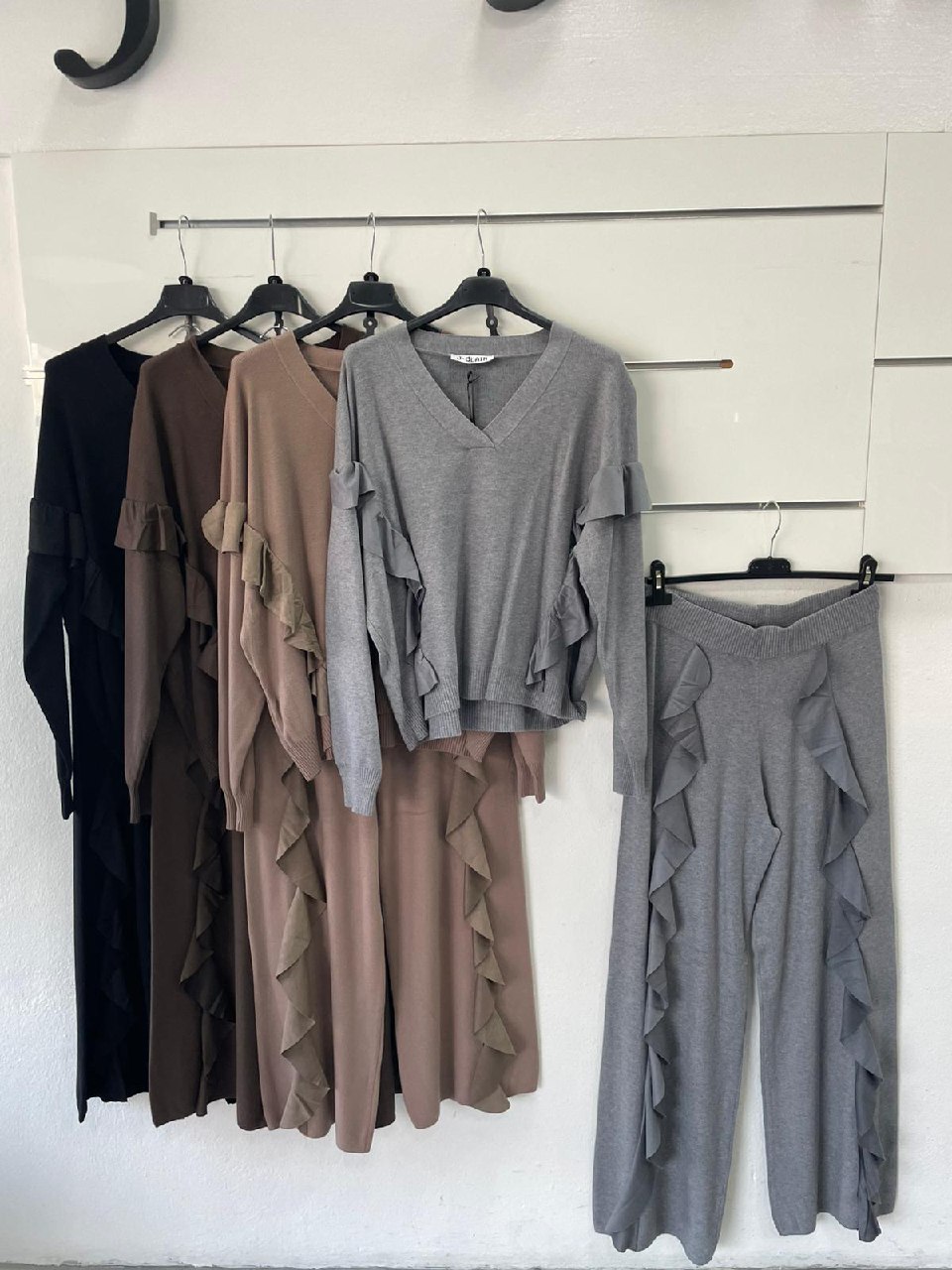 Фото Joie Clair (J-Clair)