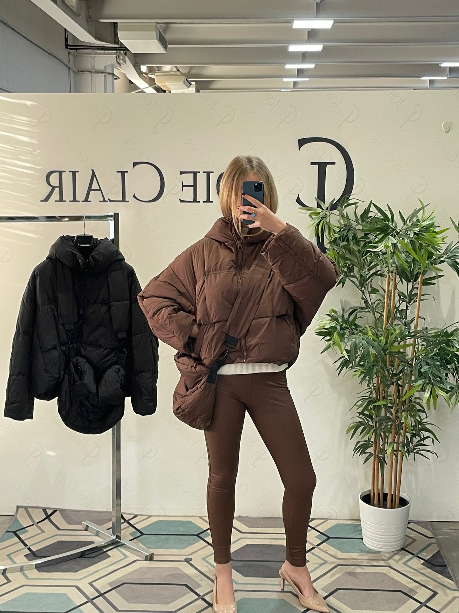 Фото Joie Clair (J-Clair)