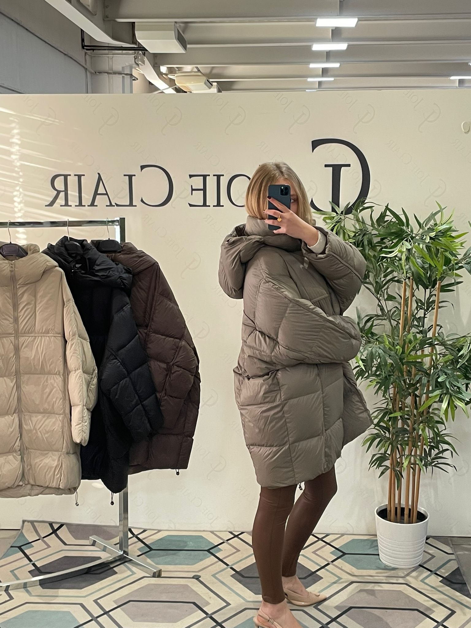 Фото Joie Clair (J-Clair)