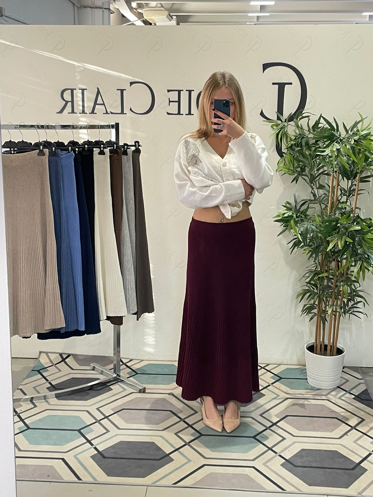 Фото Joie Clair (J-Clair)