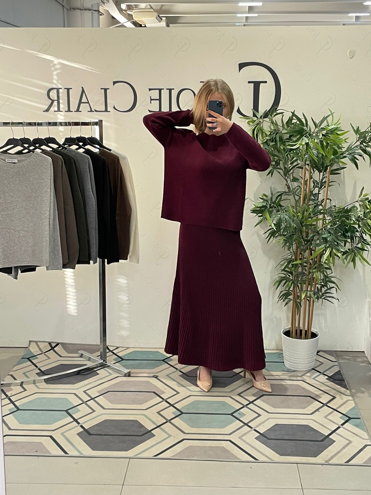 Фото Joie Clair (J-Clair)