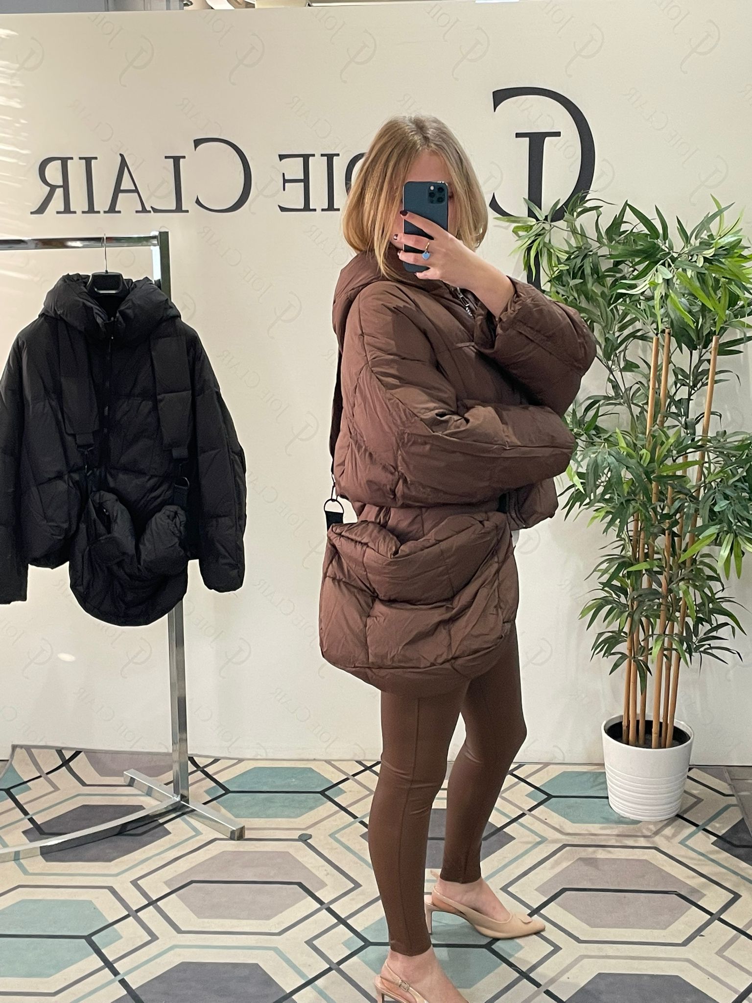 Фото Joie Clair (J-Clair)