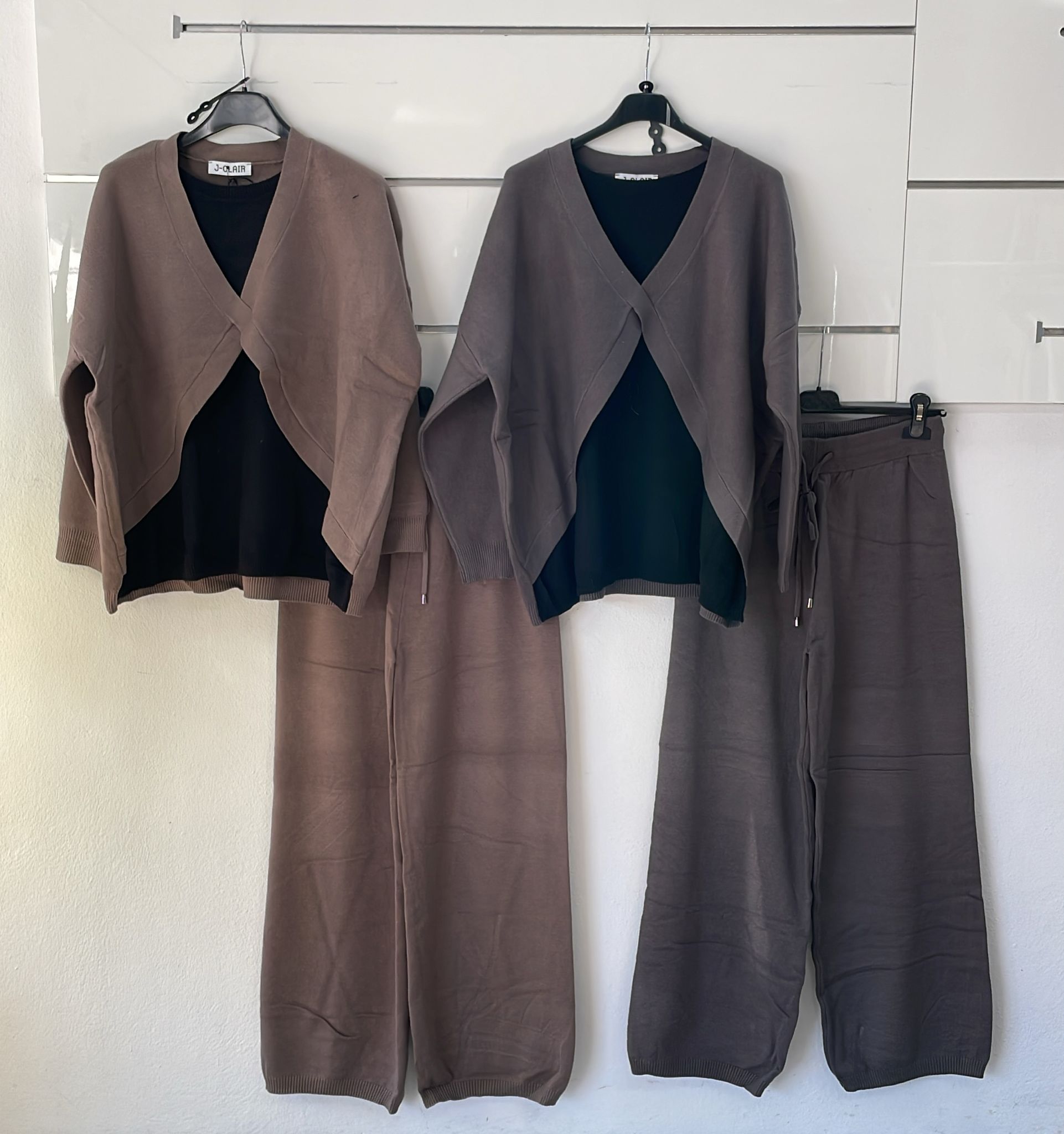 Фото Joie Clair (J-Clair)