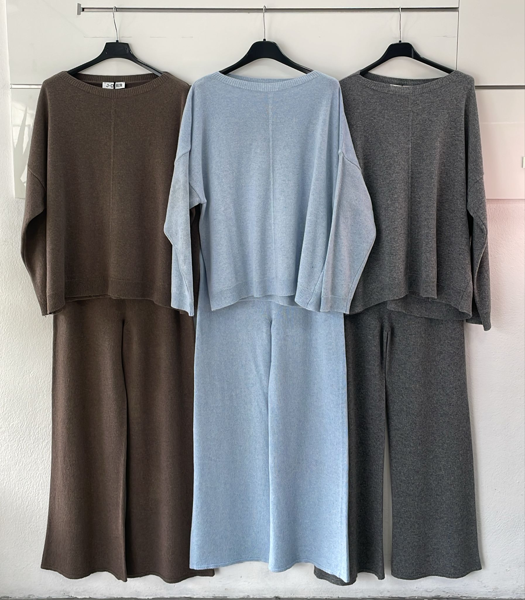 Фото Joie Clair (J-Clair)