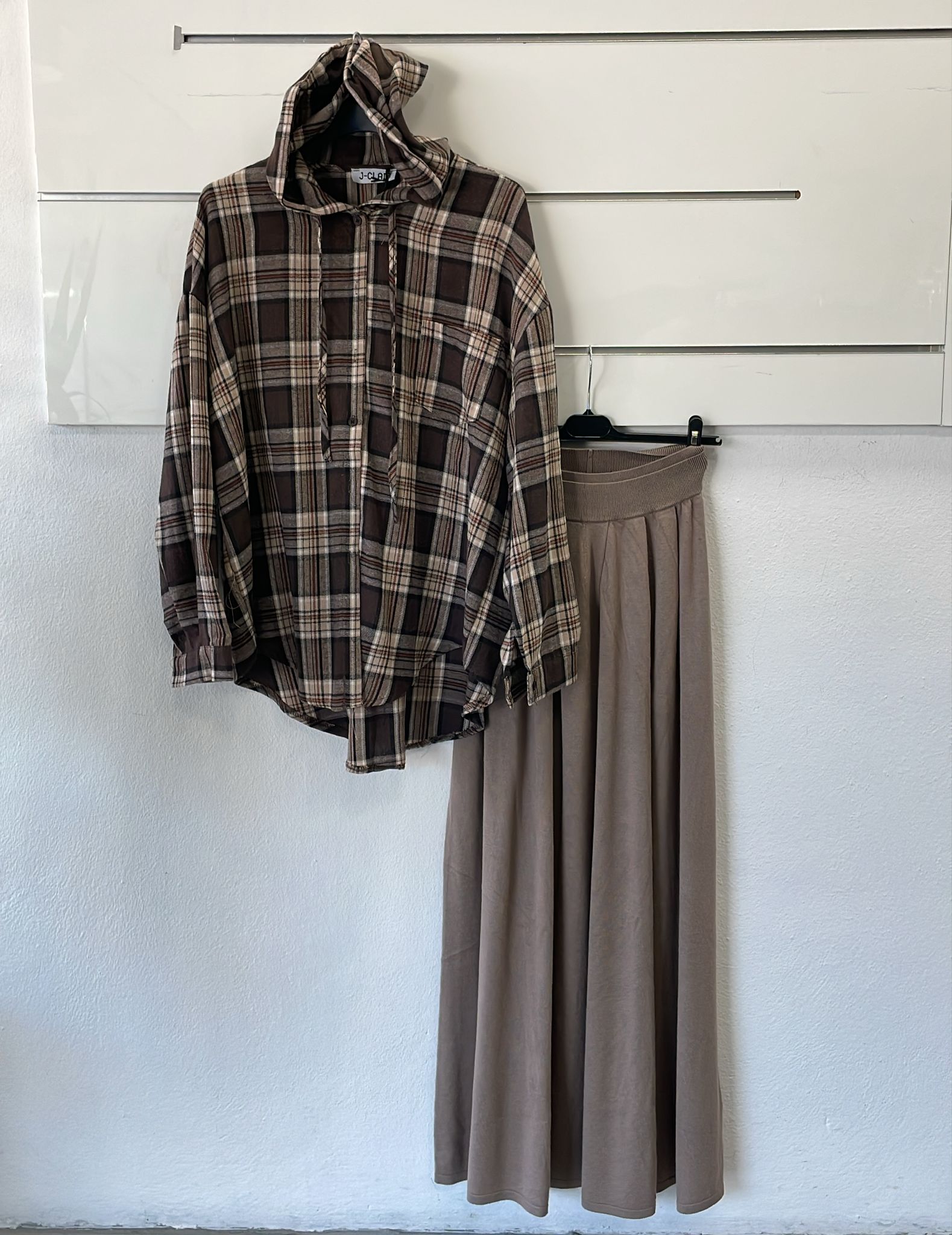 Фото Joie Clair (J-Clair)