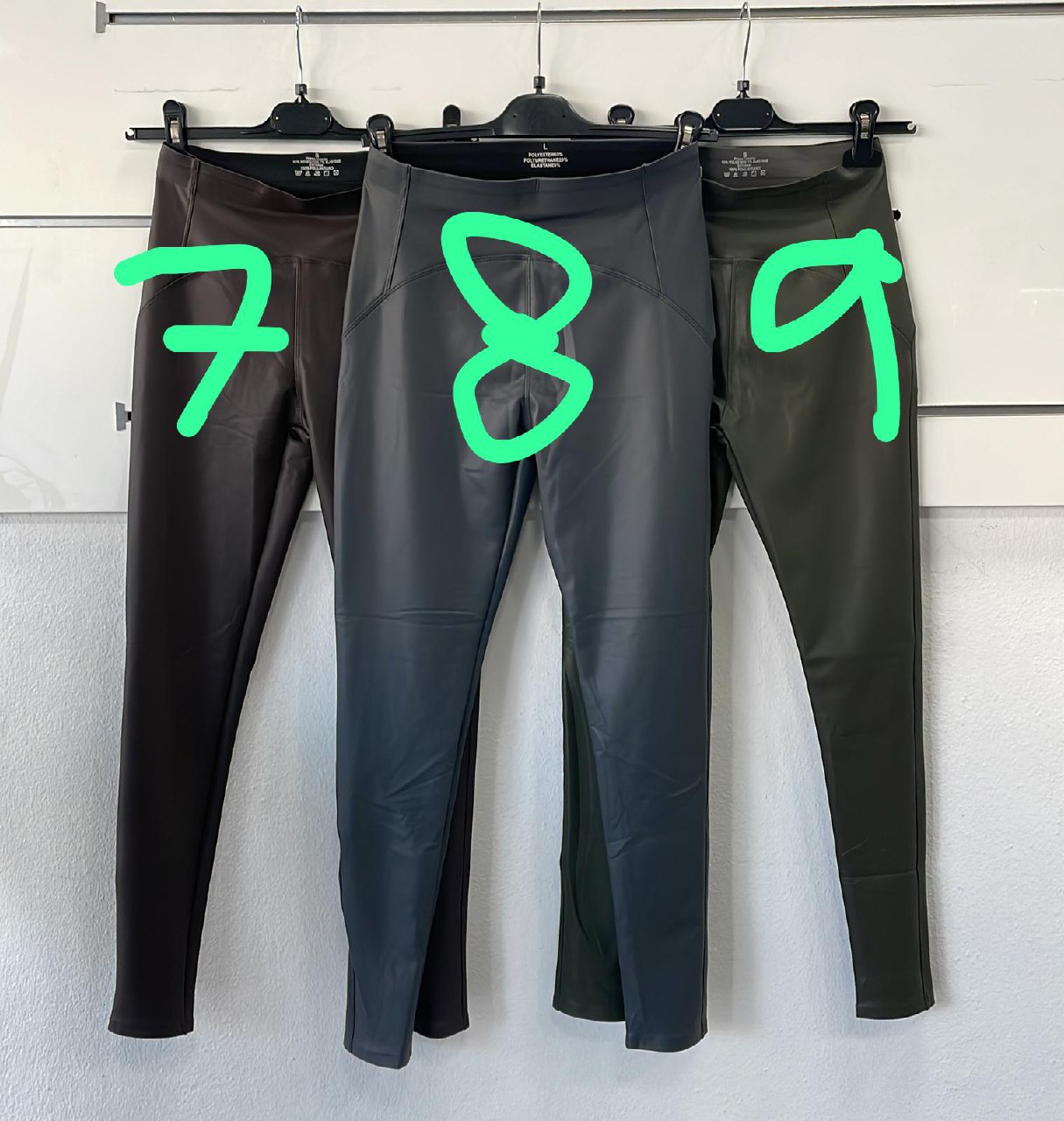 Фото Joie Clair (J-Clair)