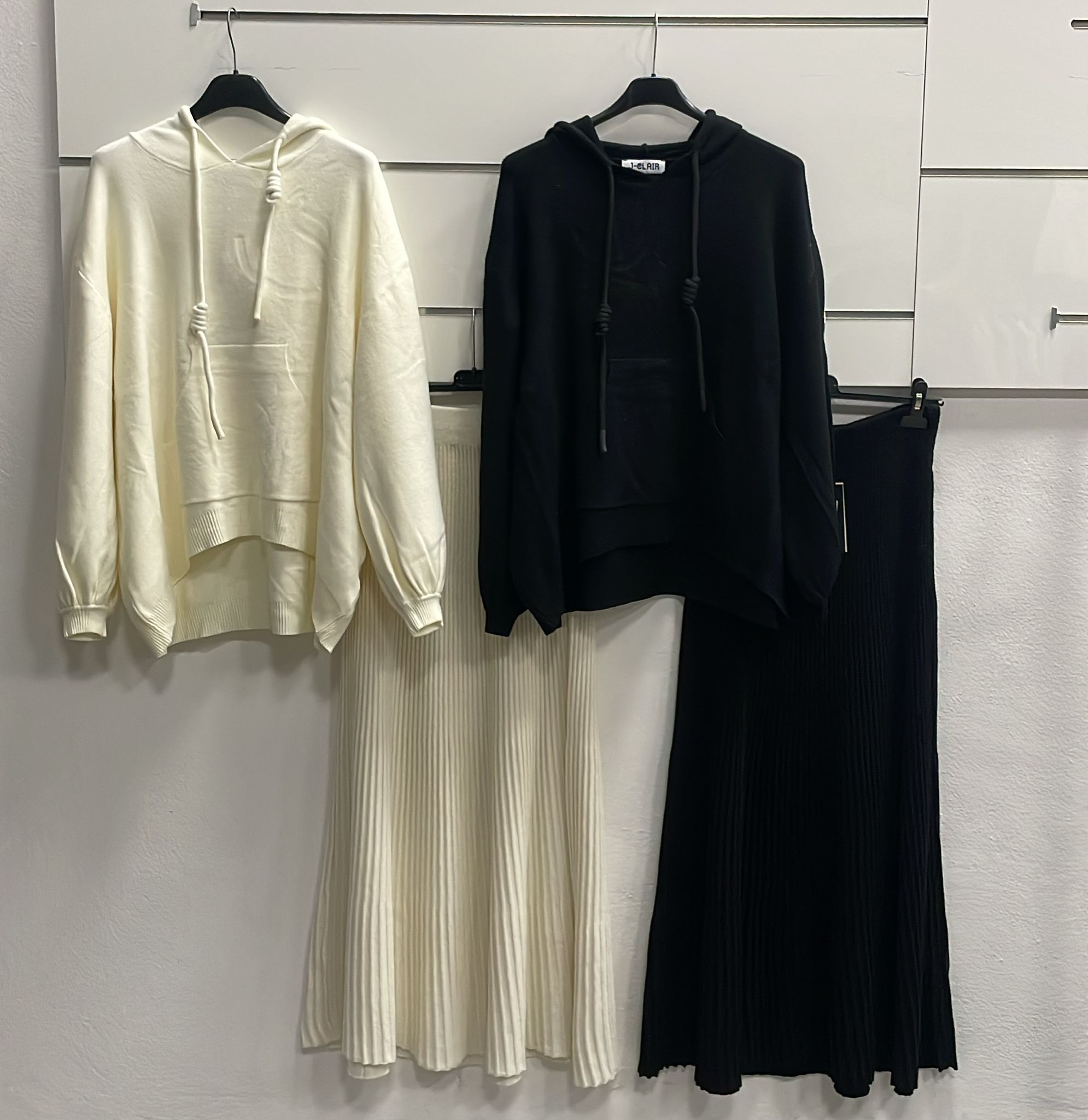 Фото Joie Clair (J-Clair)