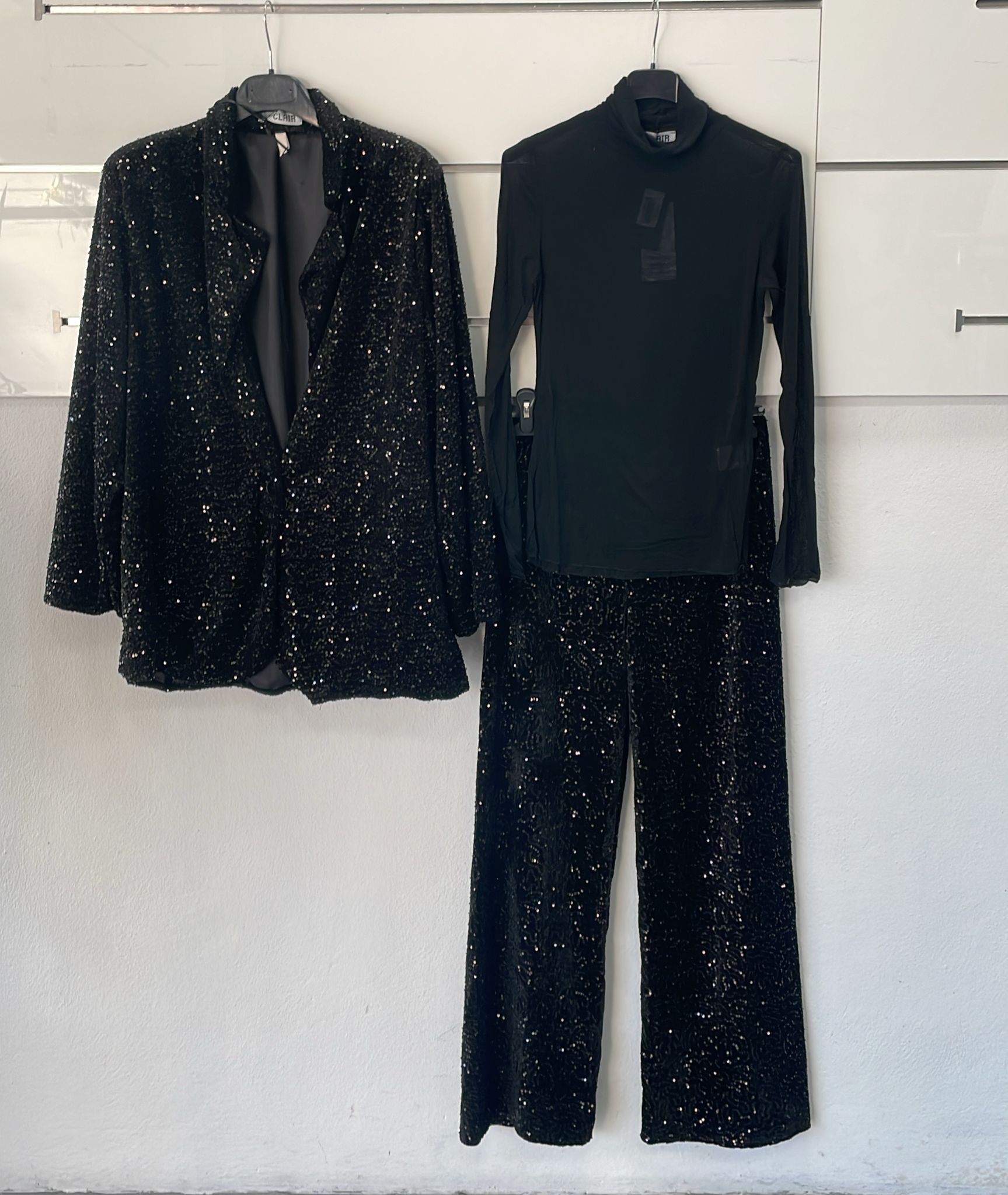 Фото Joie Clair (J-Clair)