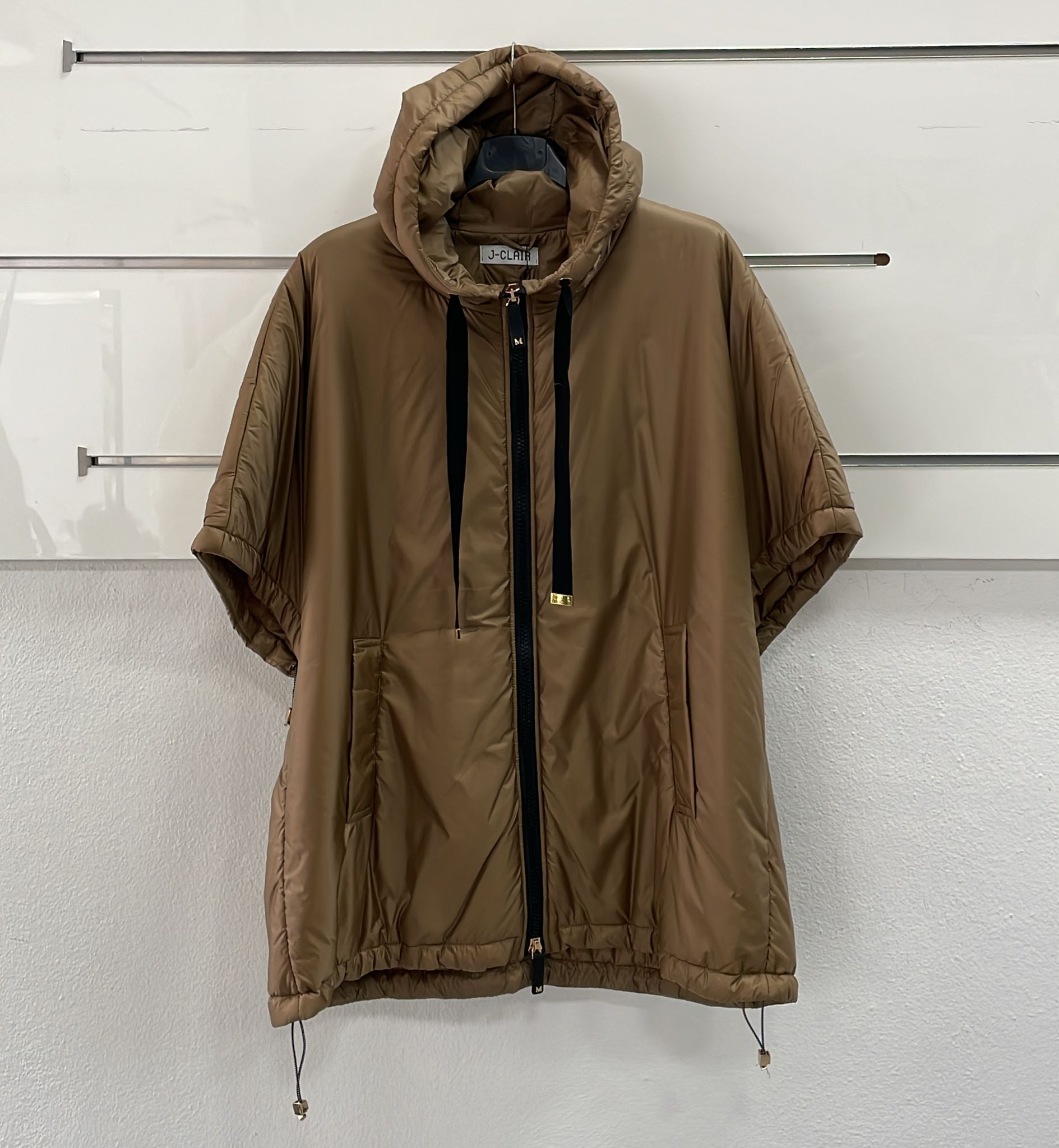 Joie Clair (J-Clair)