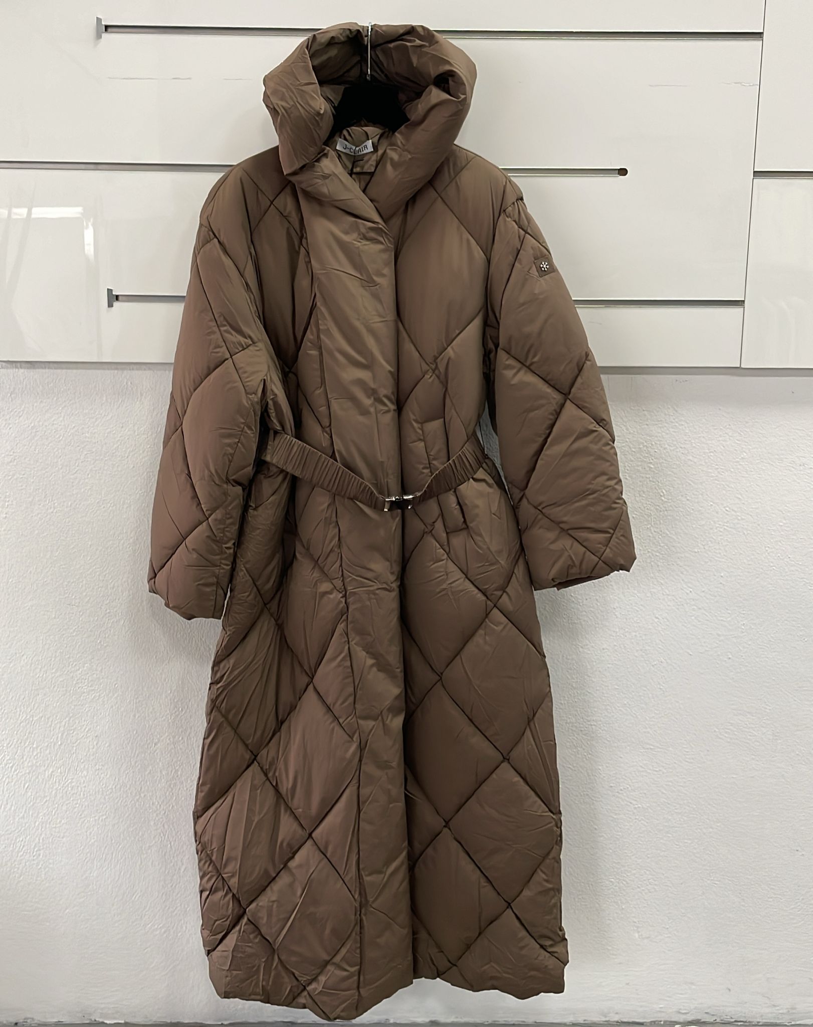 Joie Clair (J-Clair)