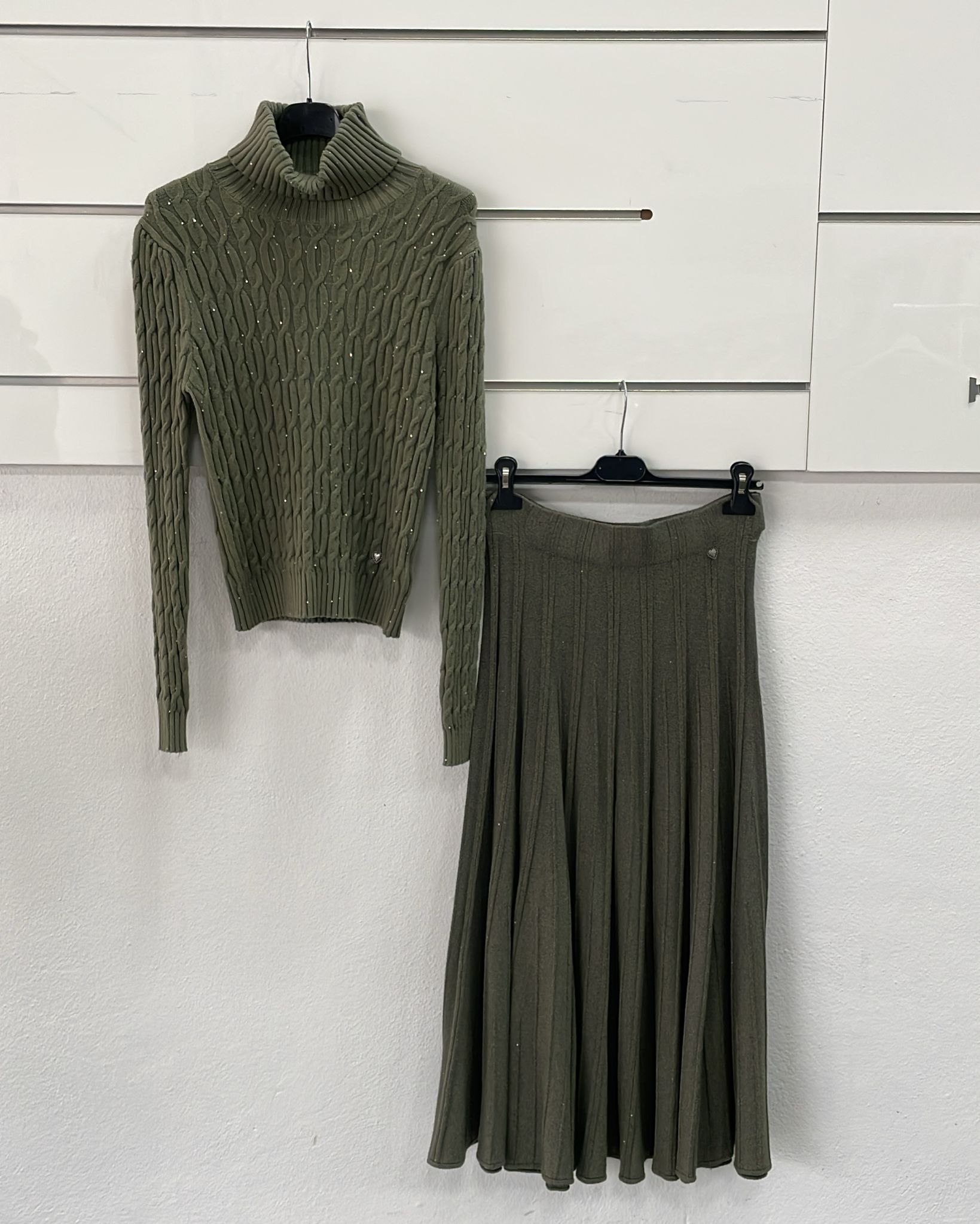 Joie Clair (J-Clair)