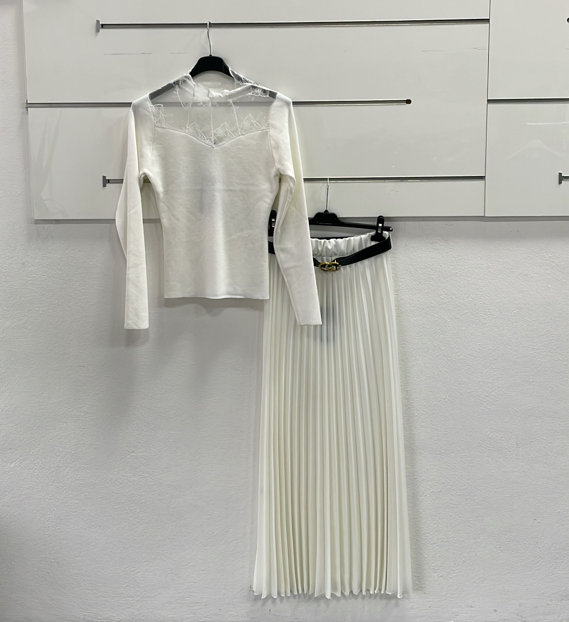 Joie Clair (J-Clair)