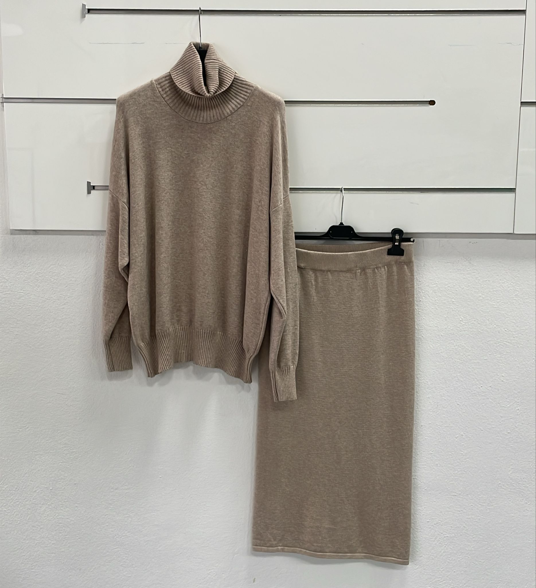 Joie Clair (J-Clair)