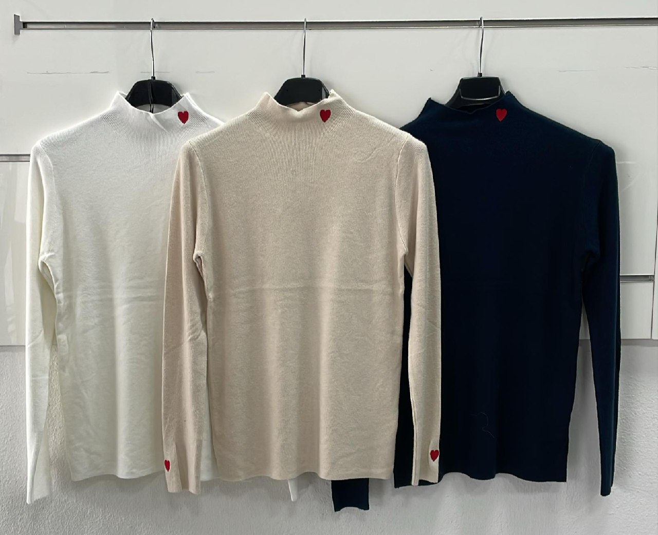 Фото Joie Clair (J-Clair)