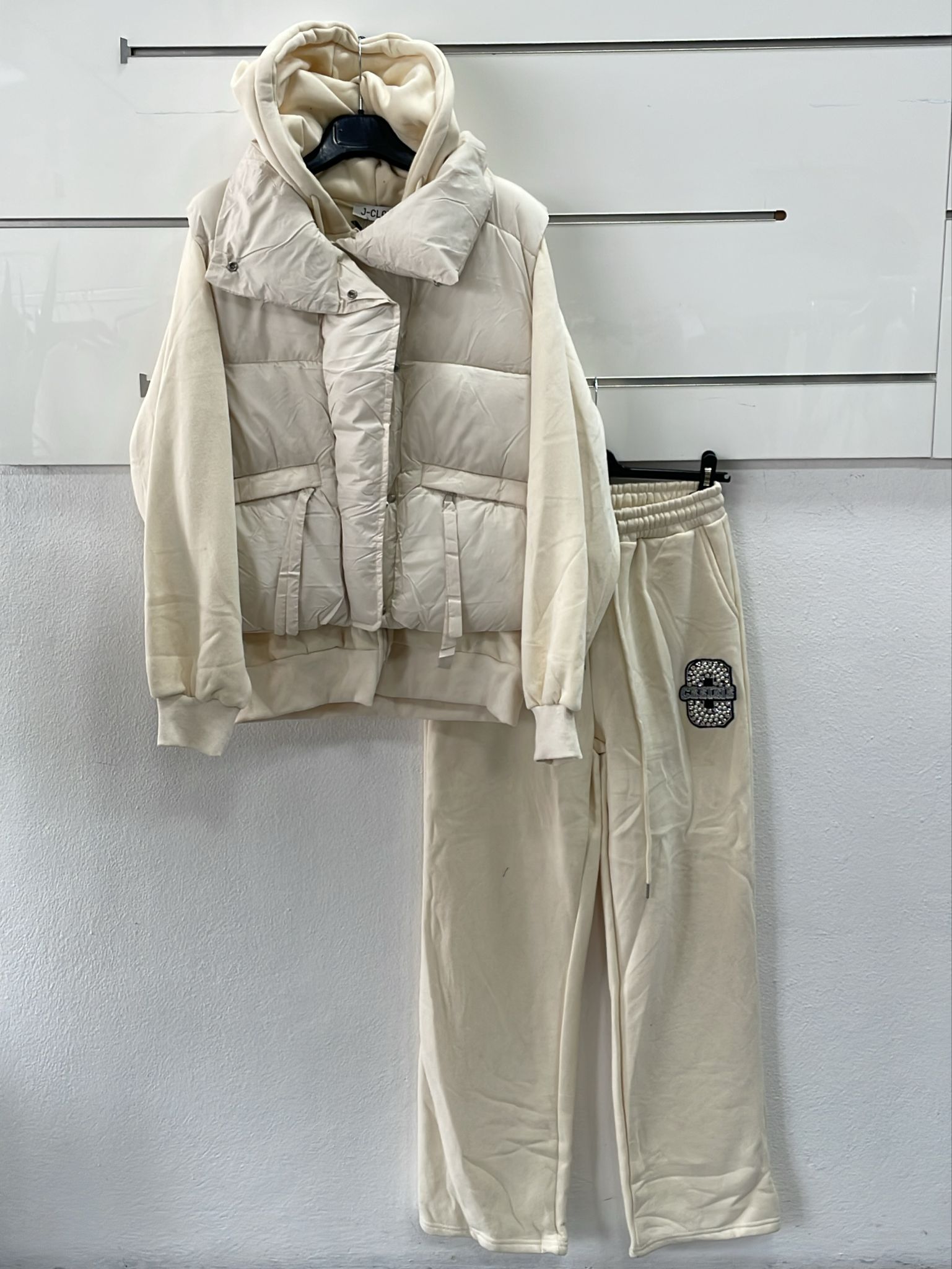 Фото Joie Clair (J-Clair)