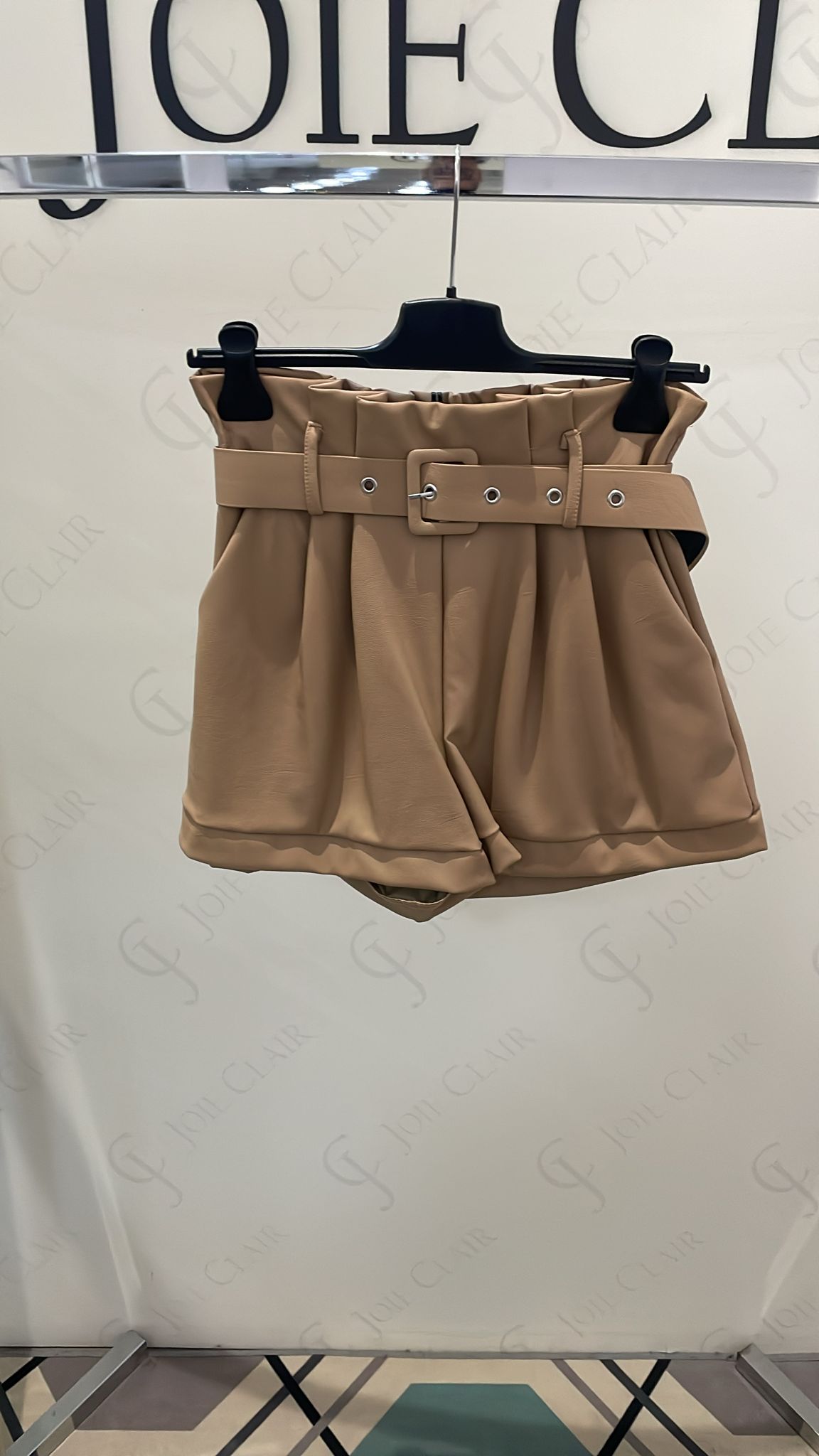 Фото Joie Clair (J-Clair)