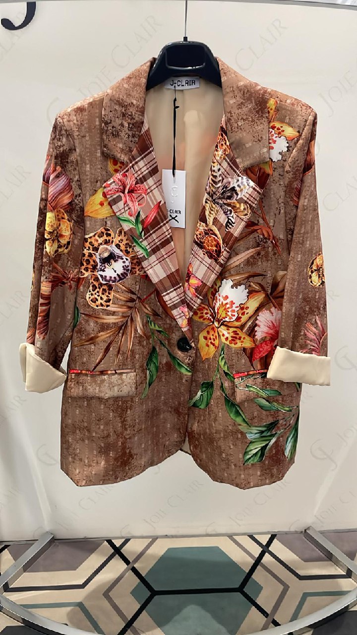 Фото Joie Clair (J-Clair)