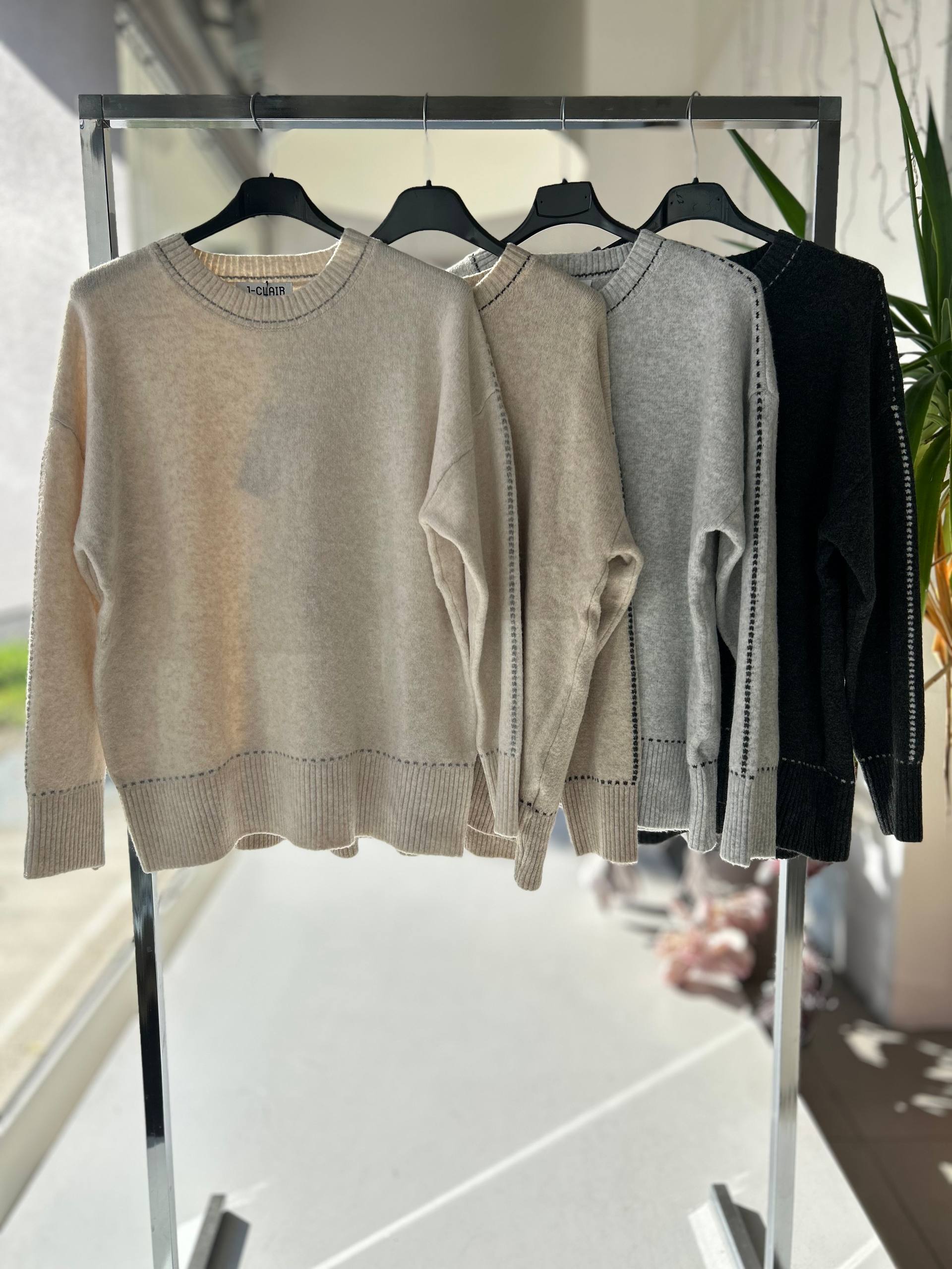 Фото Joie Clair (J-Clair)