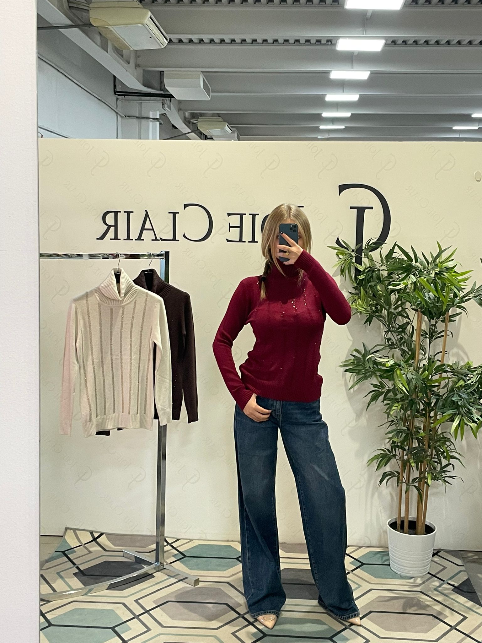 Фото Joie Clair (J-Clair)