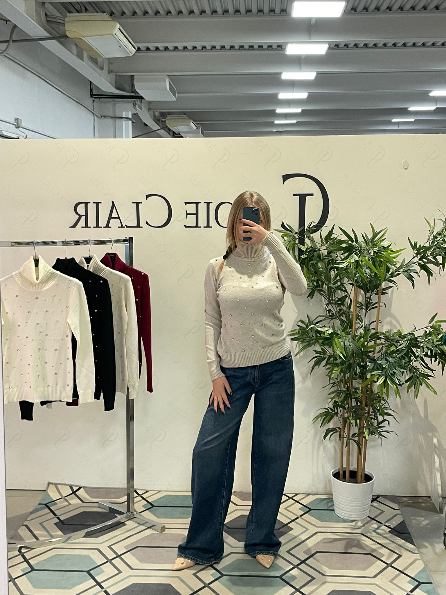 Фото Joie Clair (J-Clair)