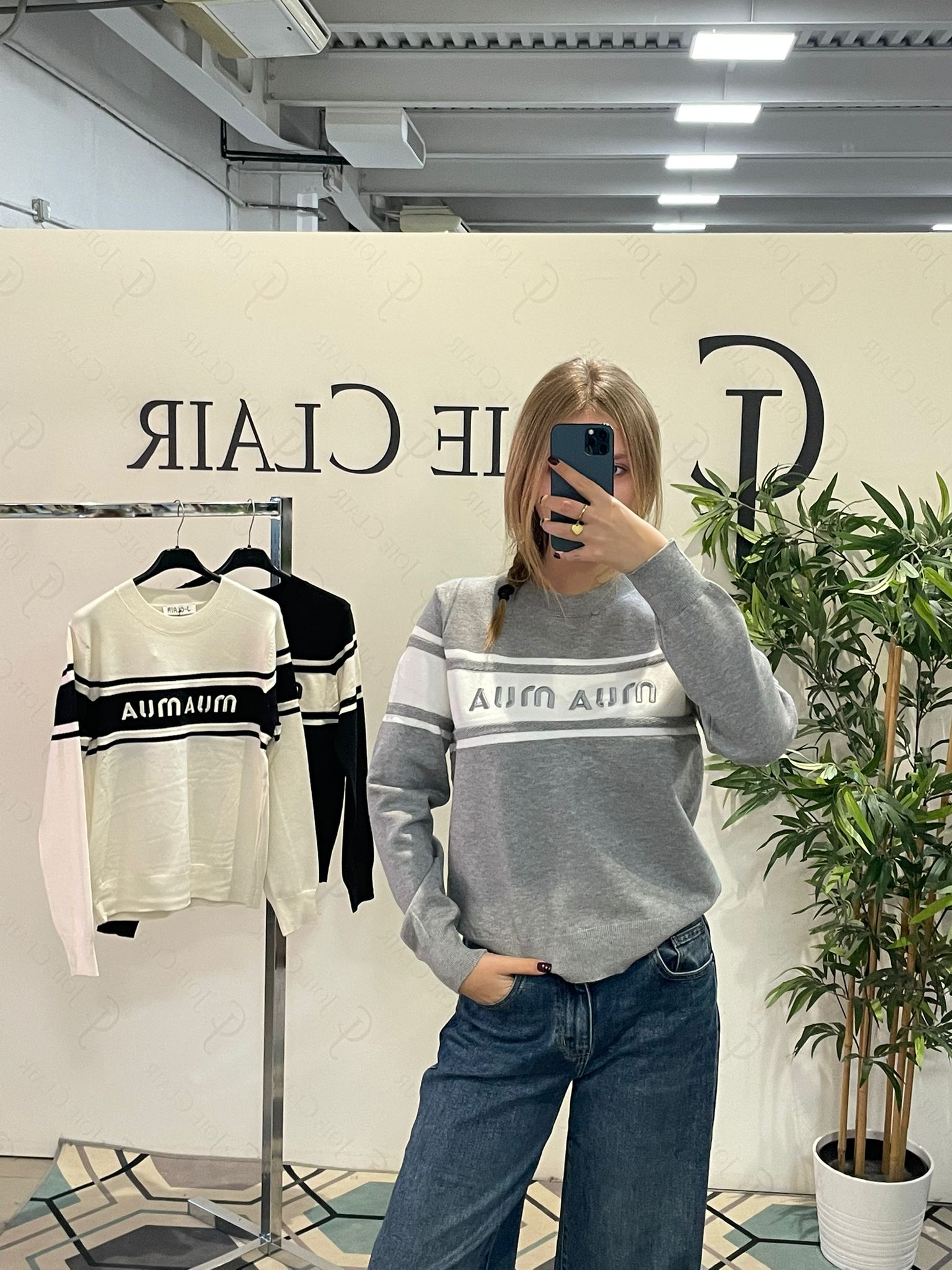 Фото Joie Clair (J-Clair)