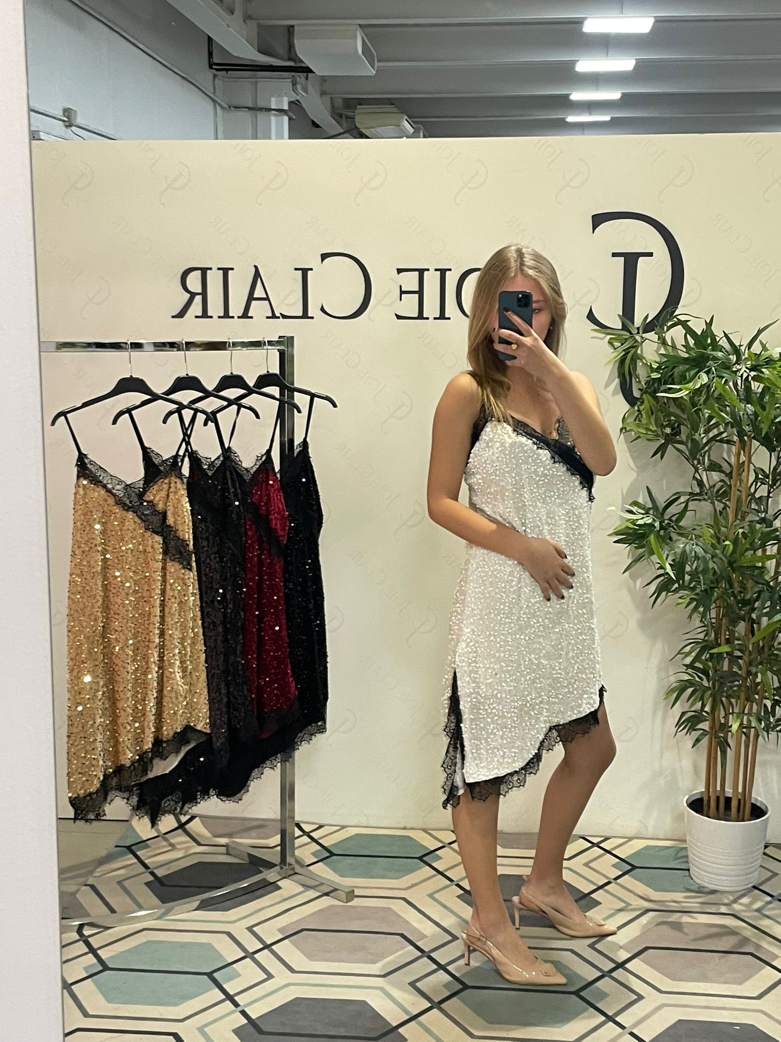 Фото Joie Clair (J-Clair)