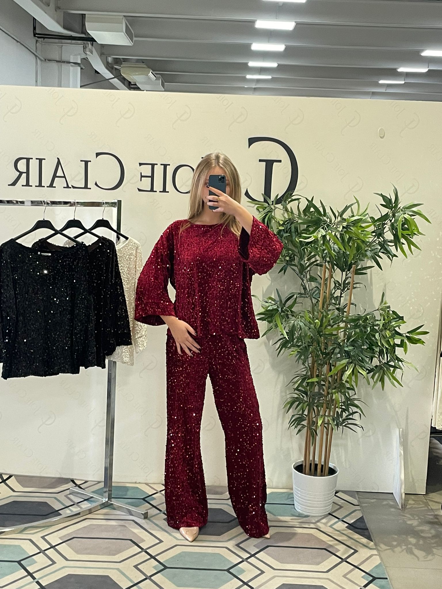 Фото Joie Clair (J-Clair)