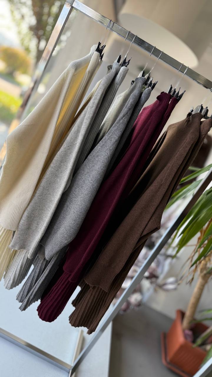 Joie Clair (J-Clair)