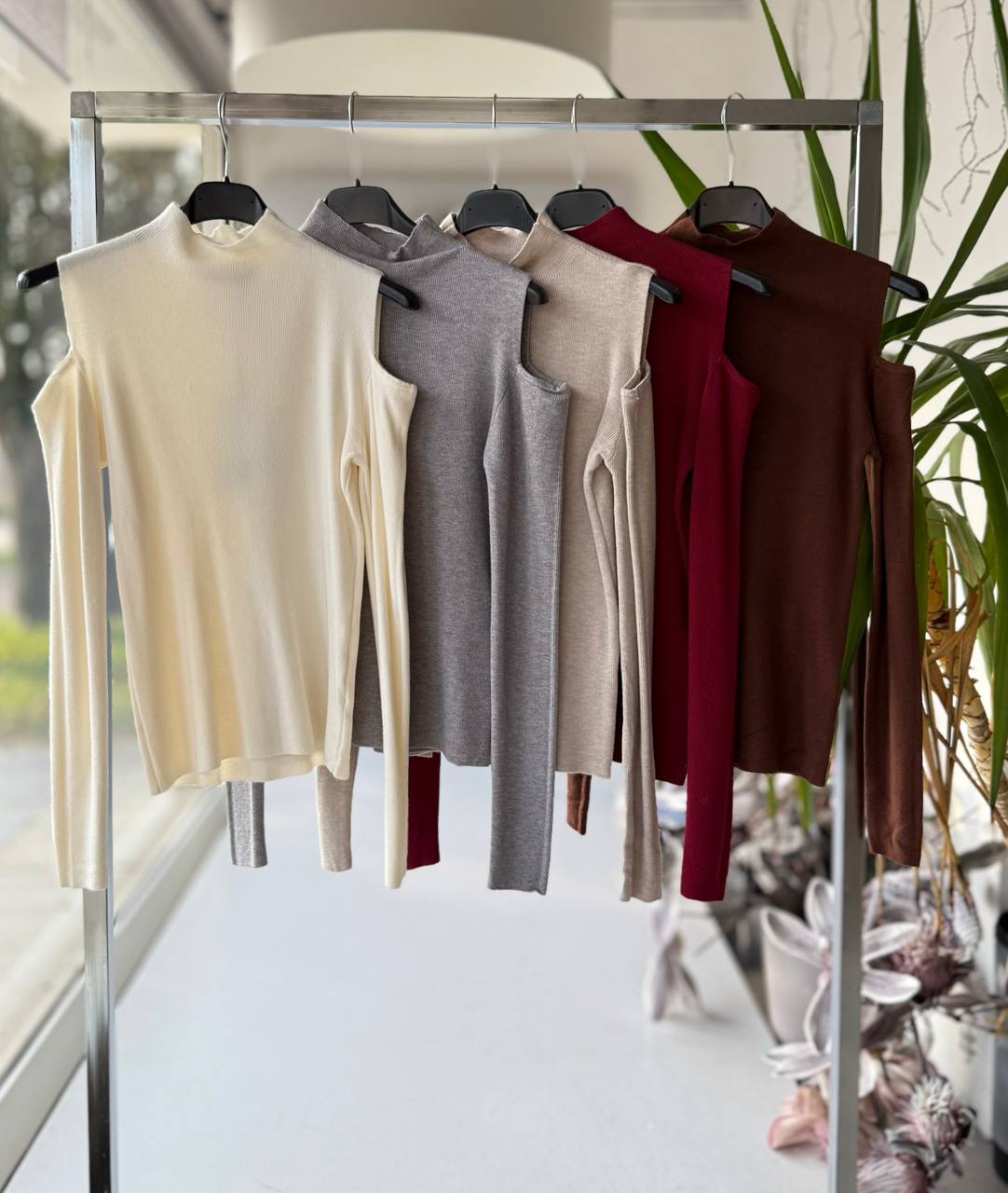 Фото Joie Clair (J-Clair)