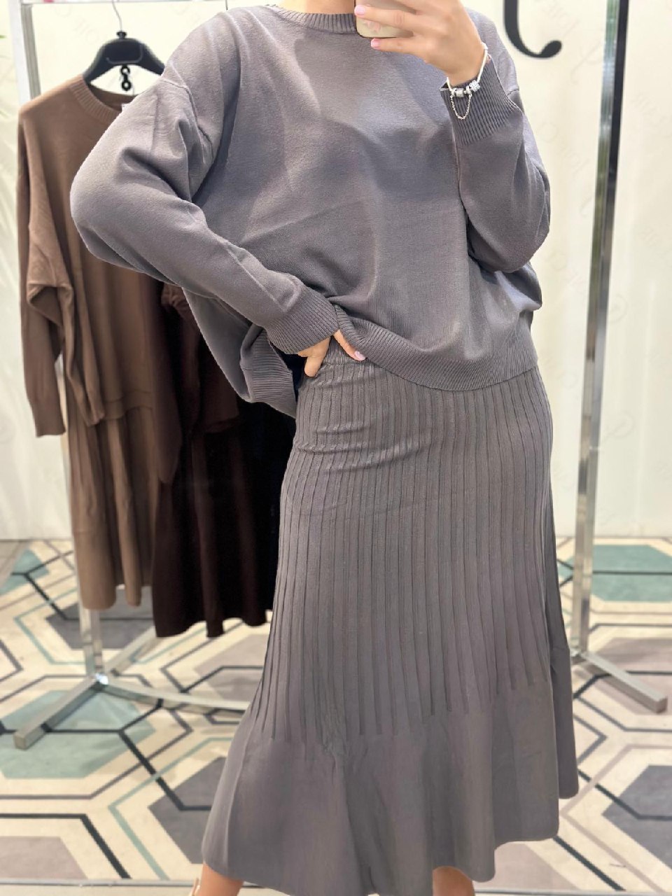 Фото Joie Clair (J-Clair)