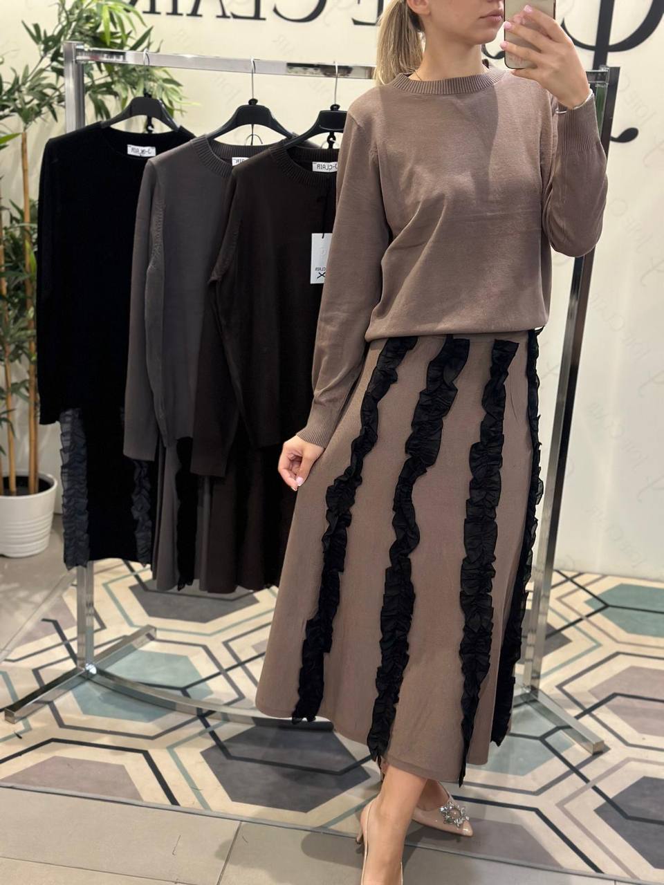 Фото Joie Clair (J-Clair)