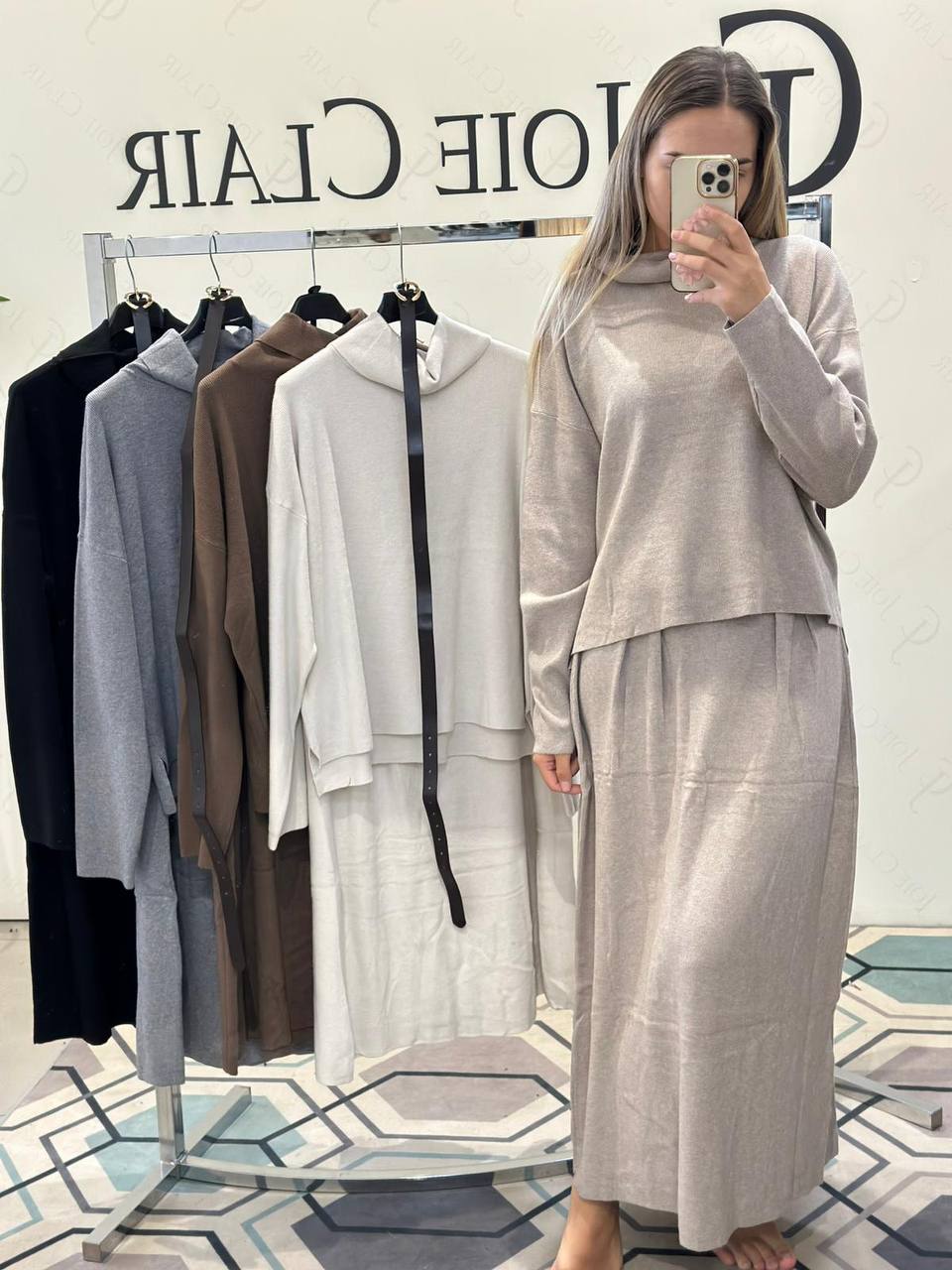 Фото Joie Clair (J-Clair)